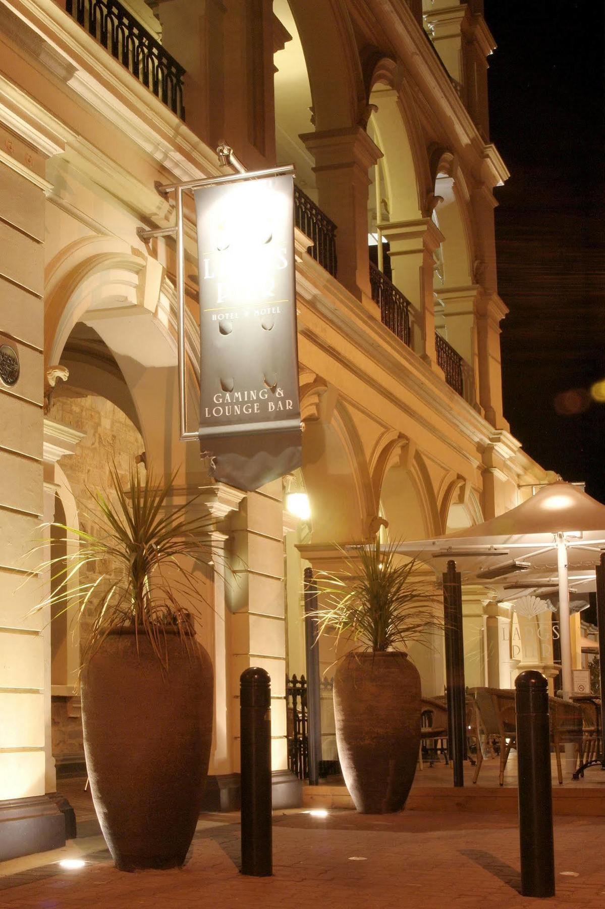 Largs Pier Hotel Аделаида Экстерьер фото
