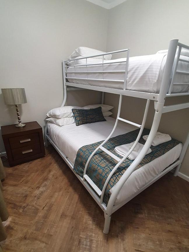Largs Pier Hotel Аделаида Экстерьер фото